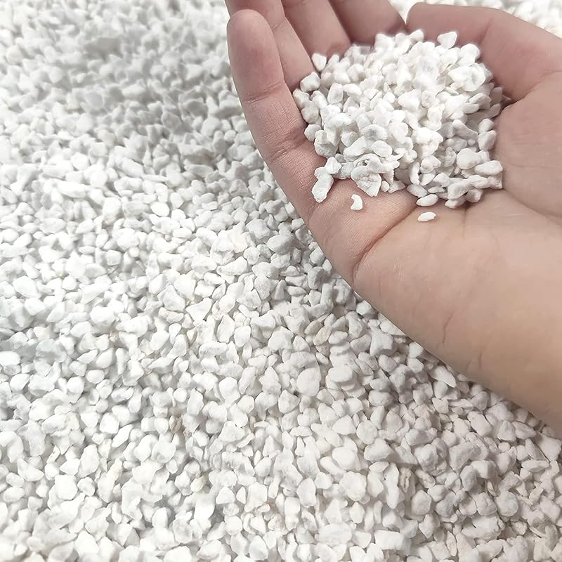 30 QT Professional Grade Horticultural Organic Perlite for Enhanced Dr