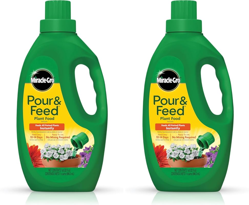Miracle-Gro Liquid Plant Food - Pour & Feed Concentrated Formula, 32 f