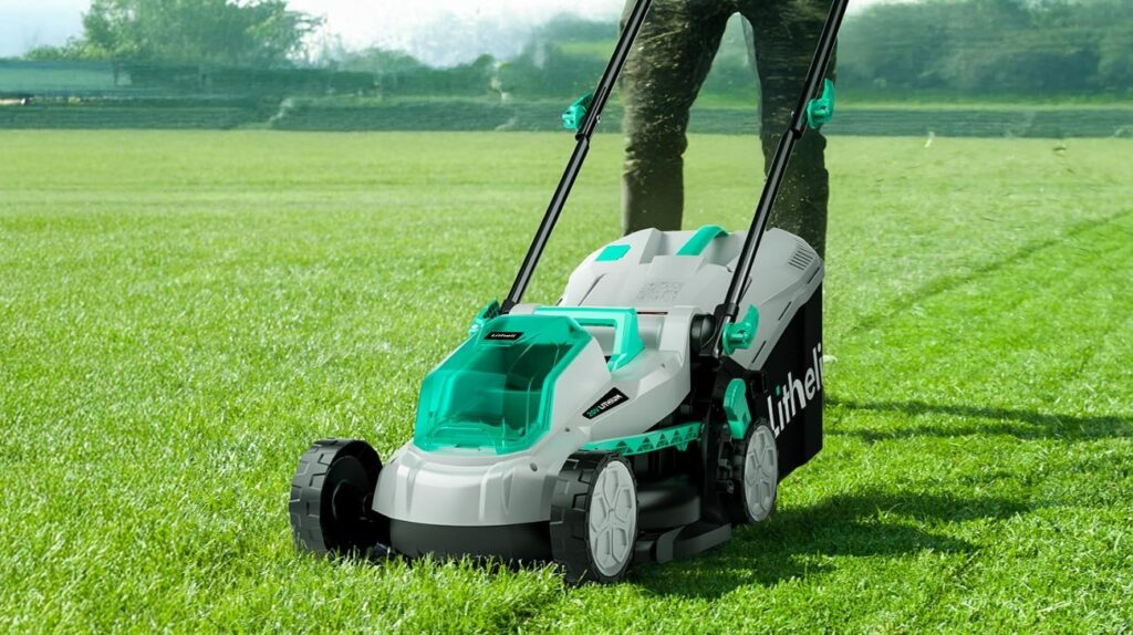 Best Lawn Mowers for Small Lawns (5000 Sq Ft)