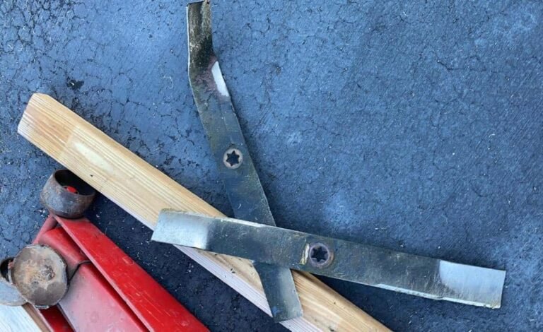 How To Tell If Mower Blade Is Bent